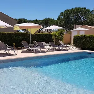 hotel-le-galoubet.fr-provencehotel.com/